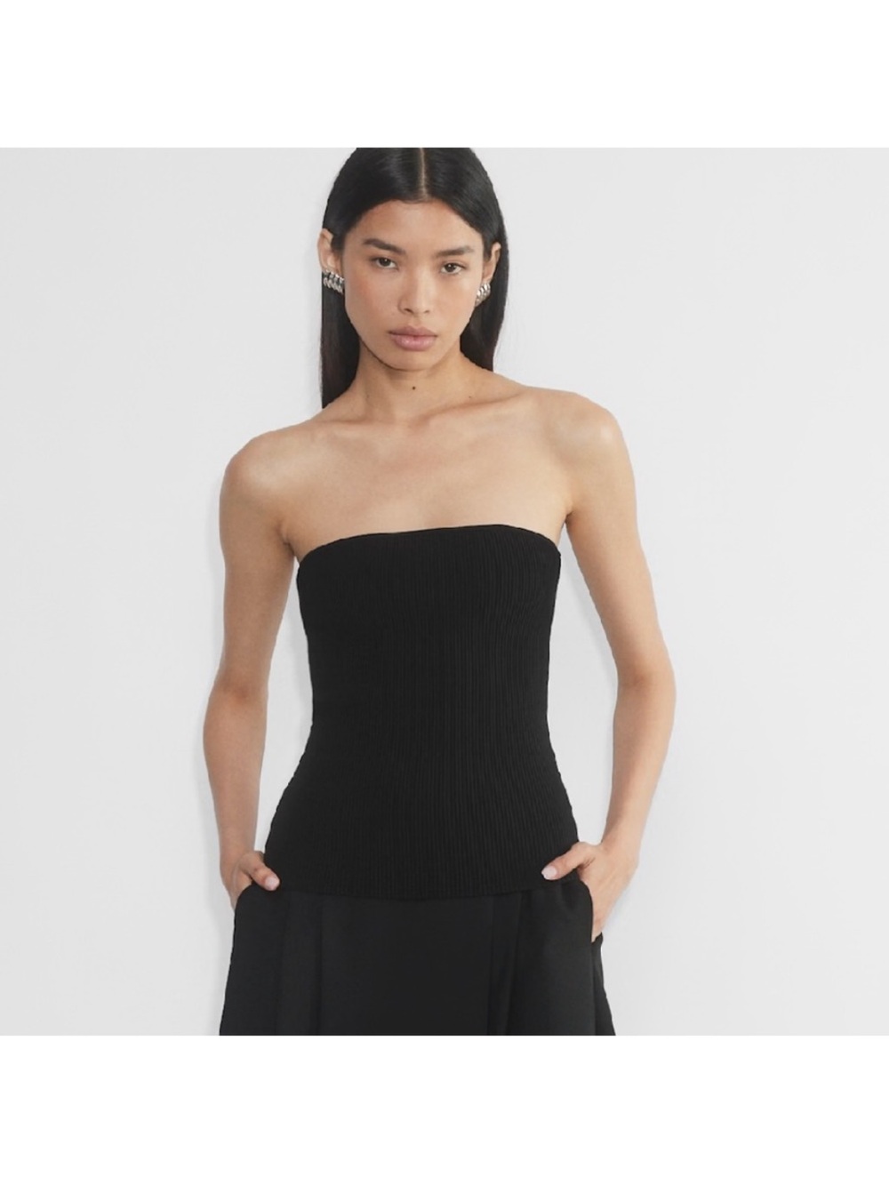 Aritzia Sculpt Knit Ribbed Tube Top